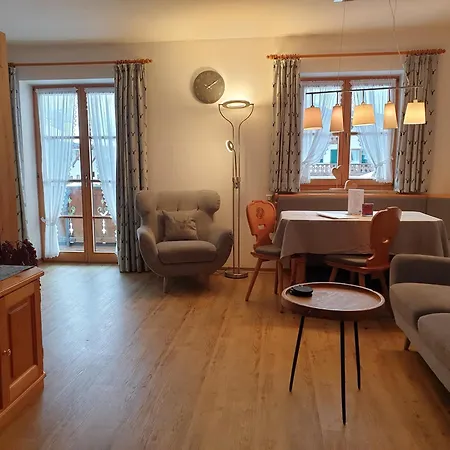 Apartamento Gaestehaus Bergblick Wallgau