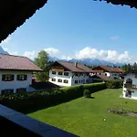Gaestehaus Bergblick * וולגאו