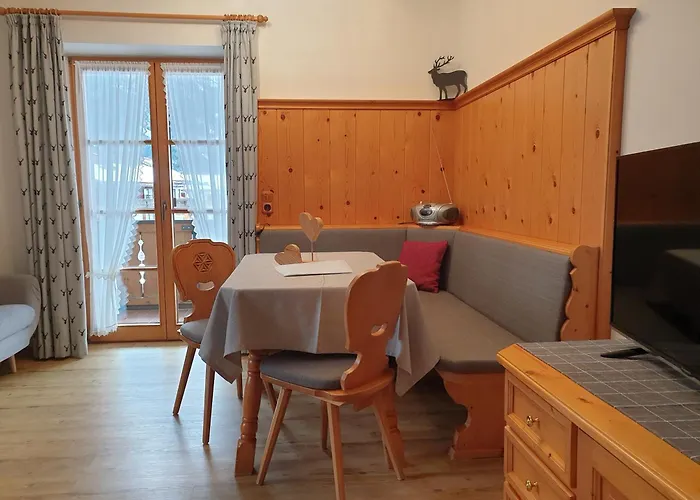 Gaestehaus Bergblick Appartement Wallgau